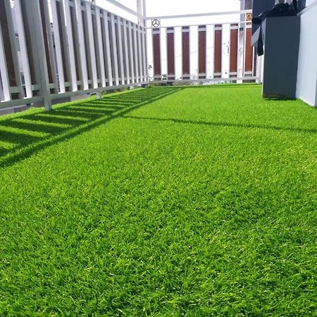 Kayz Villa Batu Dengan Kolam Renang Pribadi Extérieur photo